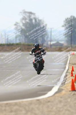 media/Sep-20-2025-TrackDaz (Sat) [[27f0cde673]]/B Group/220pm (Turn 9)/